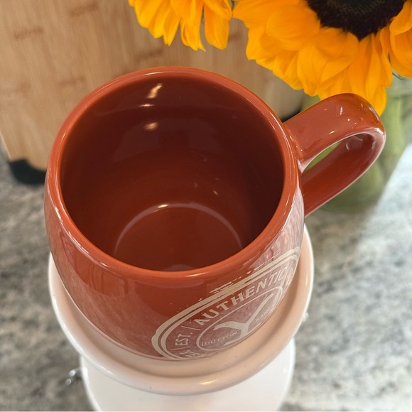 NWT Silver Buffalo Authentic Dutton Ranch Mug - Rust Orange Ceramic 16 oz - Picture 4 of 6